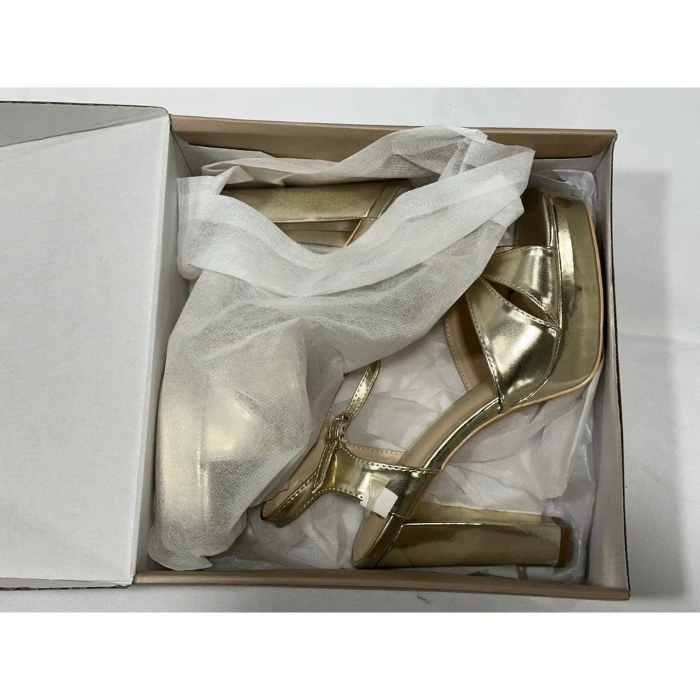 Lala Ikai Woman Metallic Gold Open Toe Platform Chunky Heels NEW Size 37.5 (7.5) - Picture 2 of 9